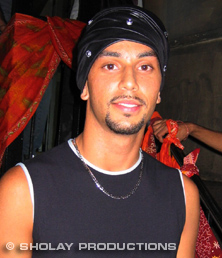 Feb06_19.jpg (100486 bytes)