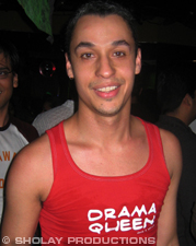 125_2549.jpg (59387 bytes)